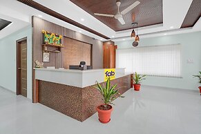Fabhotel Sai Palace