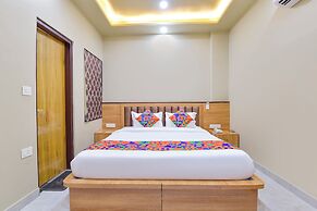 Fabhotel Fort