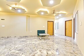 Fabhotel Fort