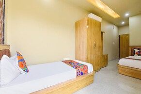 Fabhotel Fort