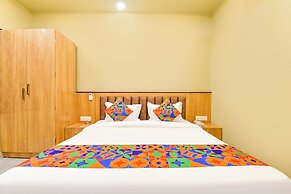 Fabhotel Fort