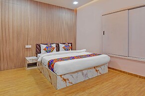 Fabhotel The Heaven
