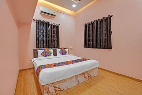 Fabhotel The Heaven