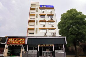 Fabhotel Ratna Mahal