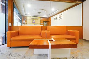 Fabhotel Ratna Mahal
