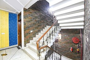 Fabhotel Western