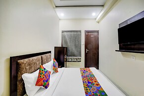 Fabhotel The Shloka
