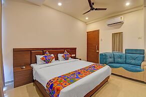 Fabhotel Sri Sai
