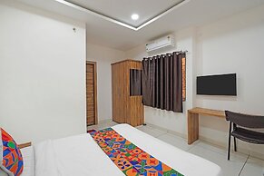 Fabexpress Shyam Palace