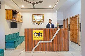 Fabexpress Shyam Palace