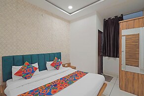 Fabexpress Shyam Palace