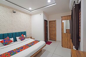 Fabexpress Shyam Palace
