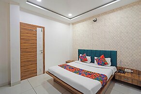 Fabexpress Shyam Palace