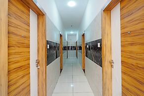 Fabexpress Shyam Palace