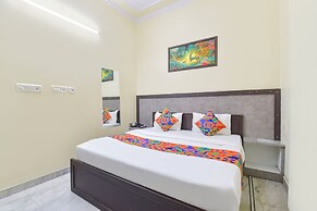 Fabhotel Bloom Stone