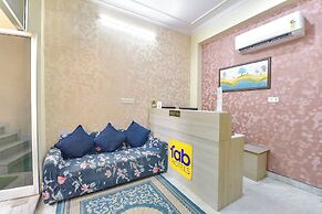 Fabhotel Bloom Stone