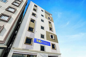 Fabhotel Leon Square