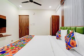Fabhotel Leon Square