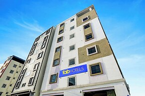 Fabhotel Leon Square