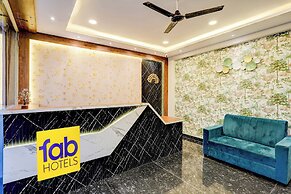 Fabhotel Leon Square