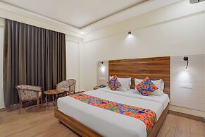 Fabhotel East Land