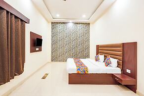 Fabhotel Palm Bliss