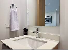 w Compact Loft w Balcony in Santa Barbara
