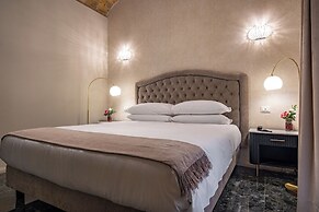 Roma Suite Hotel