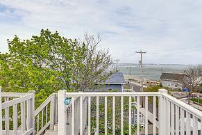Steps to Short Beach: Ocean-view Apt w/ Deck!
