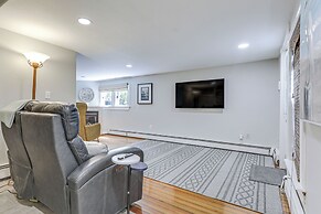 Steps to Short Beach: Ocean-view Apt w/ Deck!