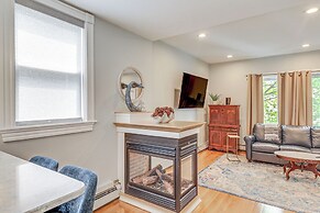 Steps to Short Beach: Ocean-view Apt w/ Deck!