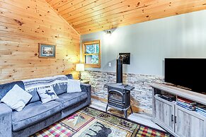 Sauna + Deck: Wooded Cabin on Lake Vermilion!