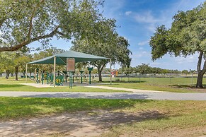 Fenced Yard: Home < 1 Mi to Mayor Pablo Peña Park