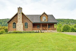 Game Room + Fire Pit: Sprawling Westfield Retreat!