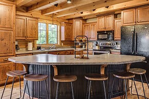 Game Room + Fire Pit: Sprawling Westfield Retreat!