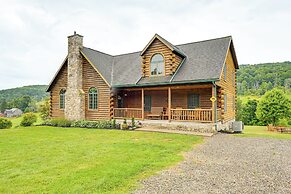 Game Room + Fire Pit: Sprawling Westfield Retreat!
