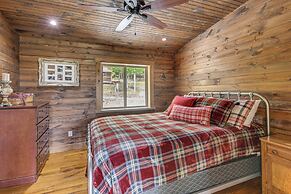 Luxe Cabin Compound 4 Mi to Cameron State Forest!