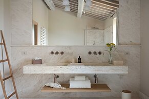 Il Mandorlo by Boutique