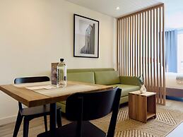 w Chic Loft w Balcony in Santa B Rbara