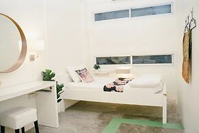 Qilombo Hostel Silom