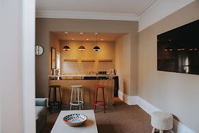 Eastfield Lodge