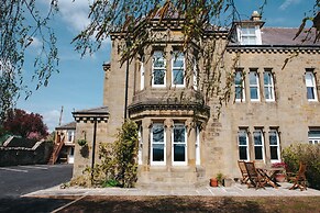 Eastfield Lodge
