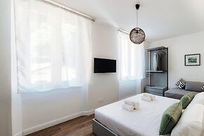 Casa Batèl Suites & Apartments