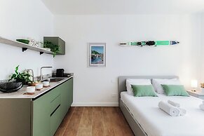 Casa Batèl Suites & Apartments
