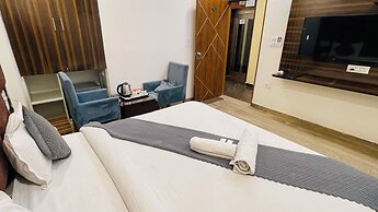 Vantara Premium- Hotel Shreya Galaxy