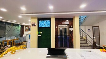 Vantara Premium- Hotel Shreya Galaxy