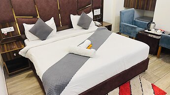 Vantara Premium- Hotel Shreya Galaxy