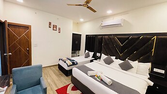 Vantara Premium- Hotel Shreya Galaxy