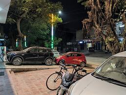 Hotel Nidhivan Dham
