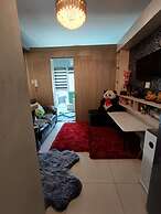 Breeze Residences Condos